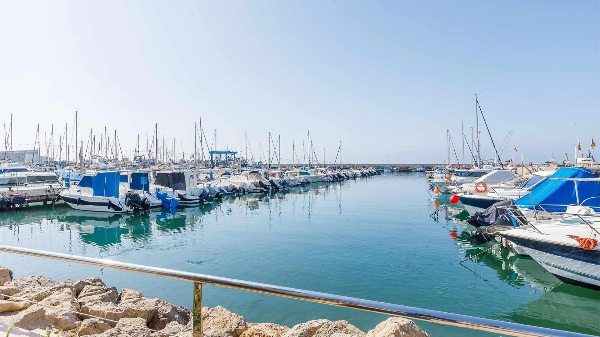Apartamento A&N Seaport 1B Caleta de Vélez 0*,  España